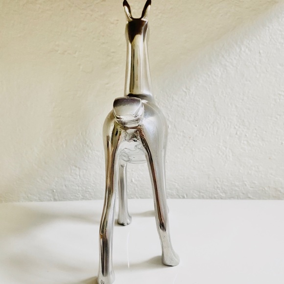 VINTAGE Metal Silver Llama 3D Standing Sculpture - Picture 5 of 5